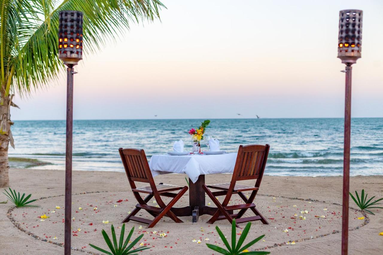 Sirenian Bay Resort Placencia Екстер'єр фото