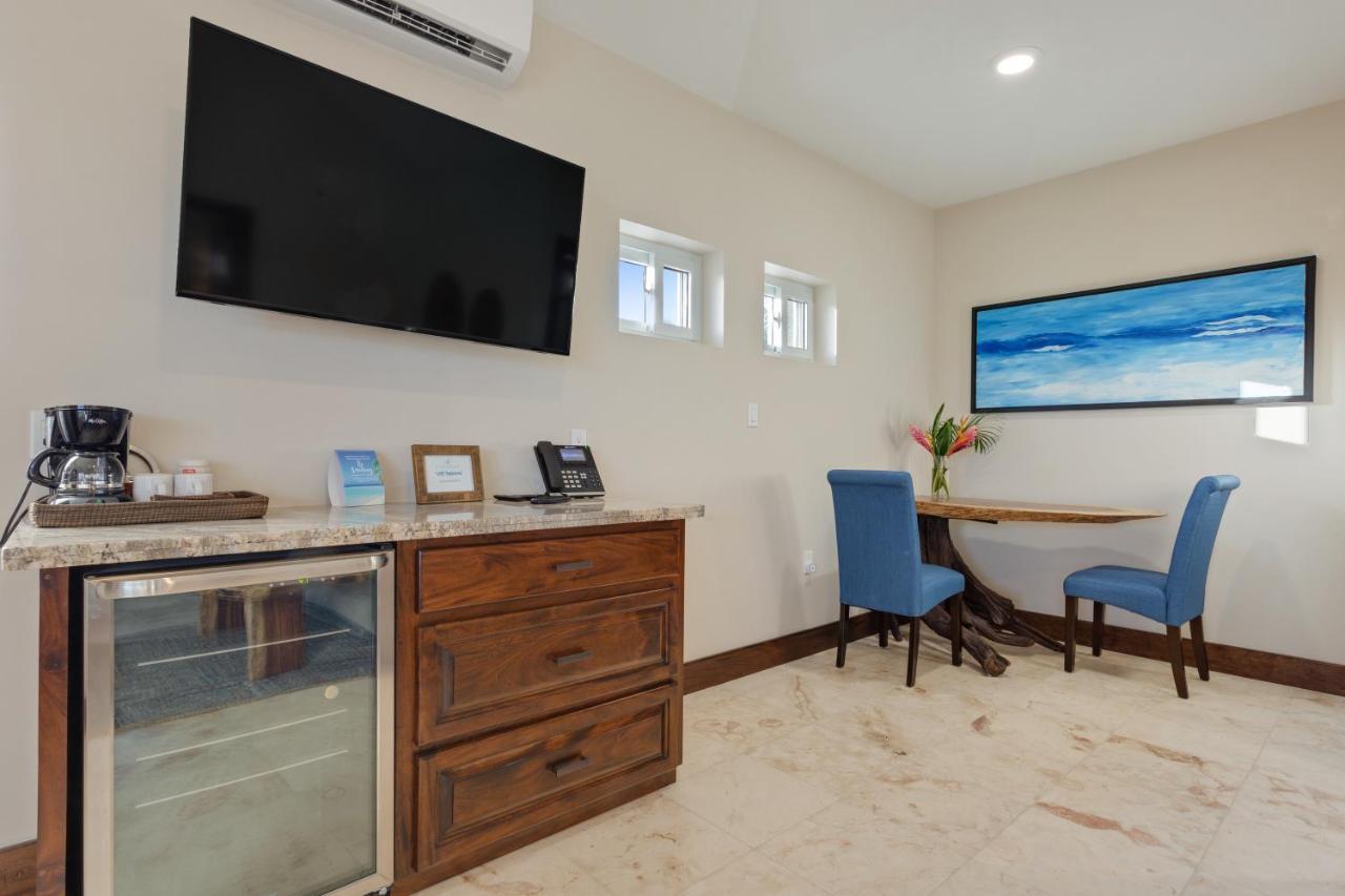 Sirenian Bay Resort Placencia Екстер'єр фото